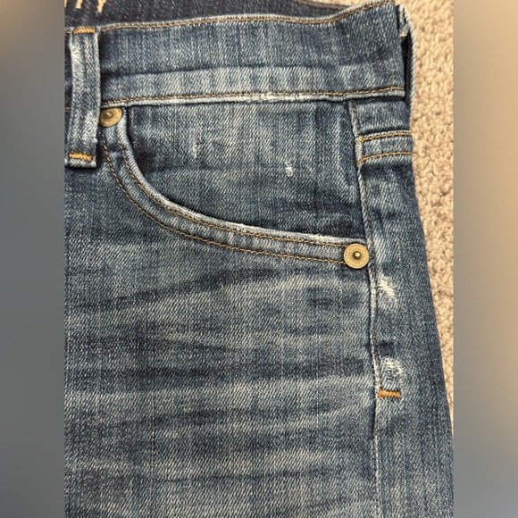 Citizens of Humanity Distressed Raw Hem Denim Shorts - Picture 8 of 8